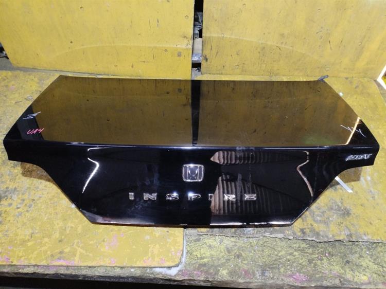 Крышка багажника Хонда Инспаер в Гудермесе 710301